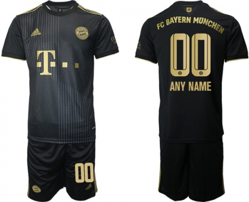 Men's FC Bayern München Custom Jersey With Shorts