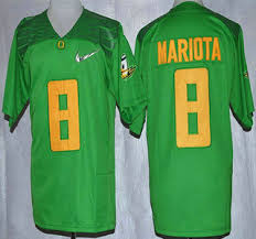 Oregon Duck #8 Marcus Mariota 2015 Playoff Rose Bowl Special Event Diamond Quest Light Green Jersey